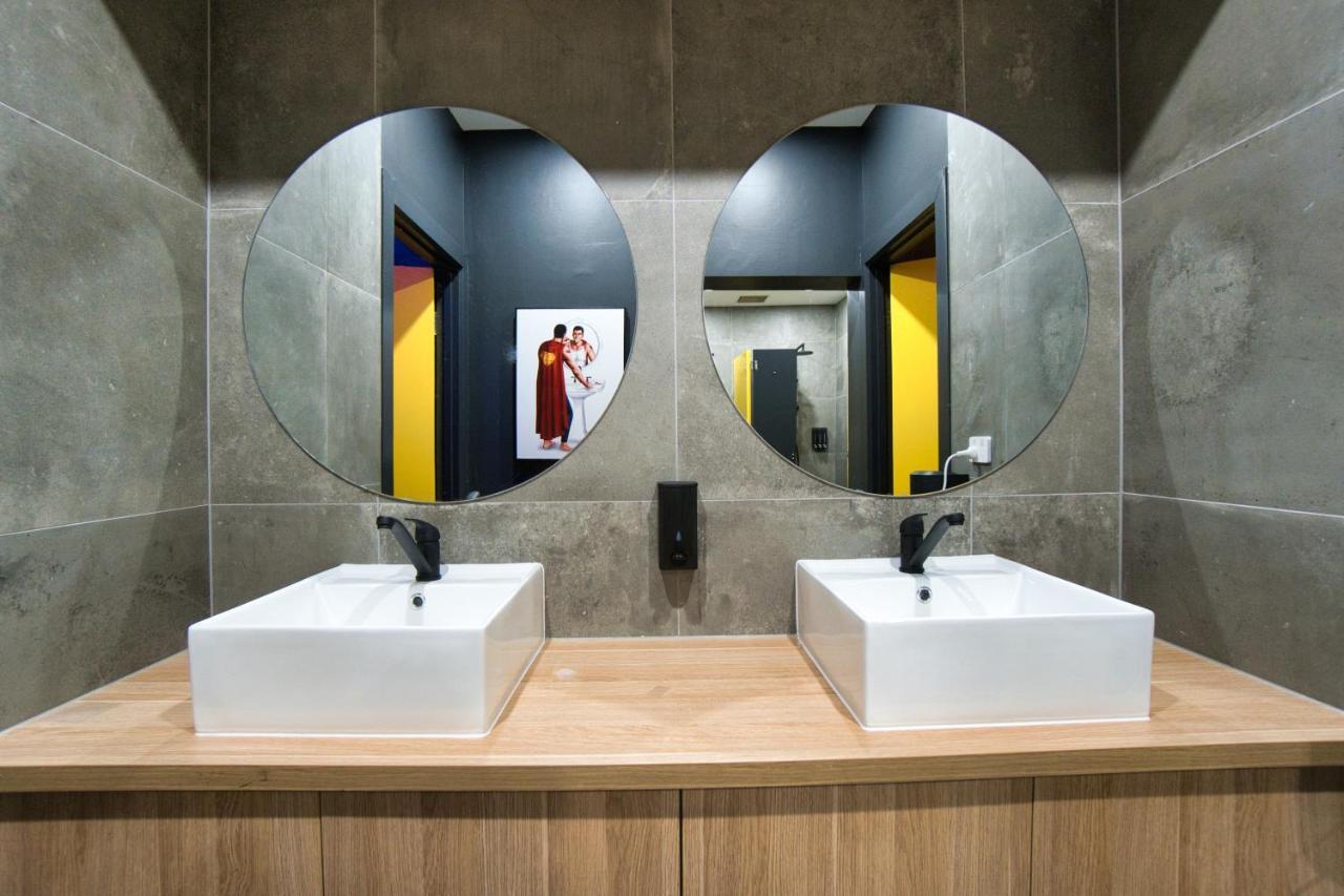 Dreamy Stays Accommodation - Private Rooms With Shared Bathrooms أدليد المظهر الخارجي الصورة