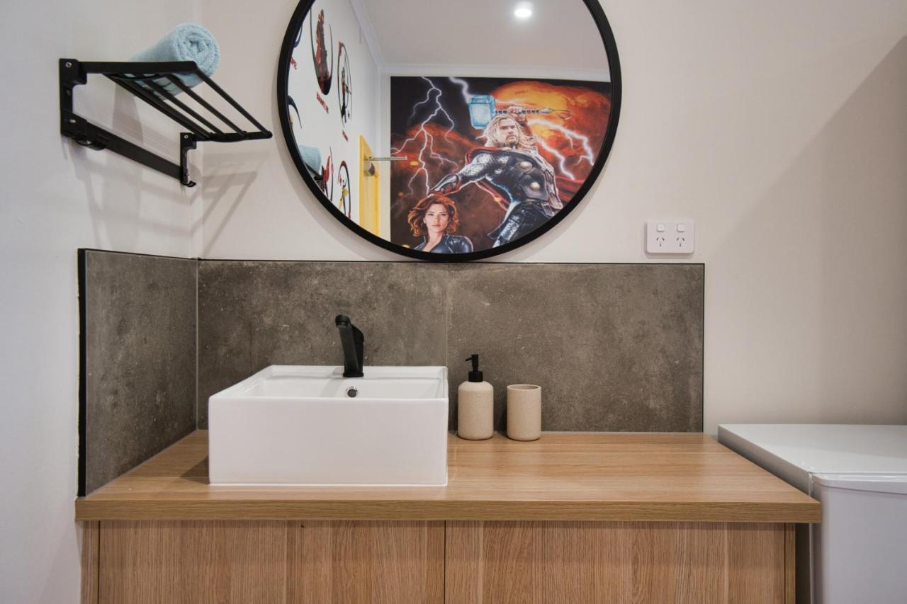 Dreamy Stays Accommodation - Private Rooms With Shared Bathrooms أدليد المظهر الخارجي الصورة