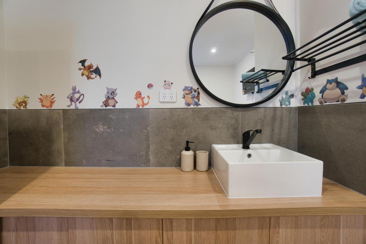 Dreamy Stays Accommodation - Private Rooms With Shared Bathrooms أدليد المظهر الخارجي الصورة